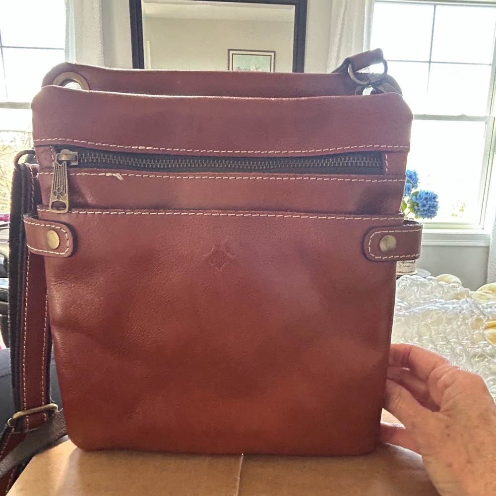 Patricia Nash Leather
Crossbody Bag